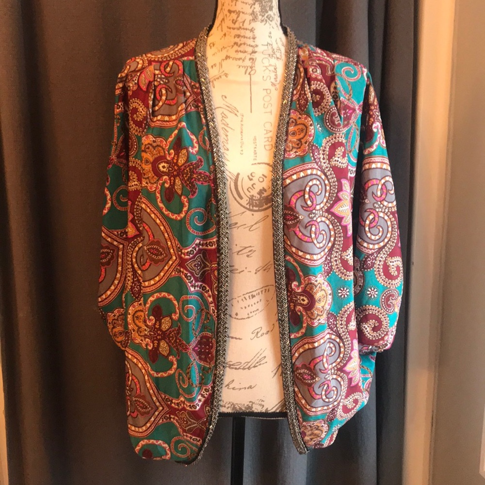 Francesca’s kimono NWT medium